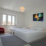 Harbor Apartment Apartman